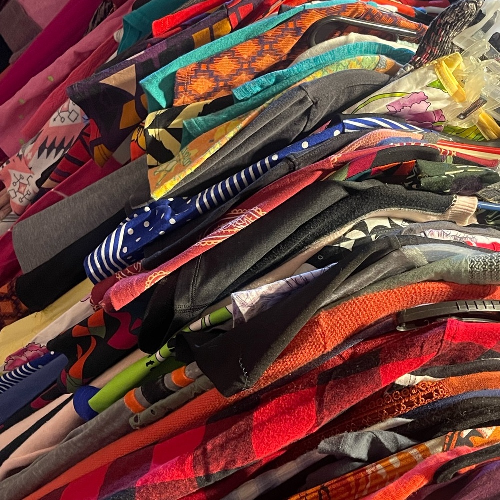 Reseller Box NWT retail value of $300 assorted sizes